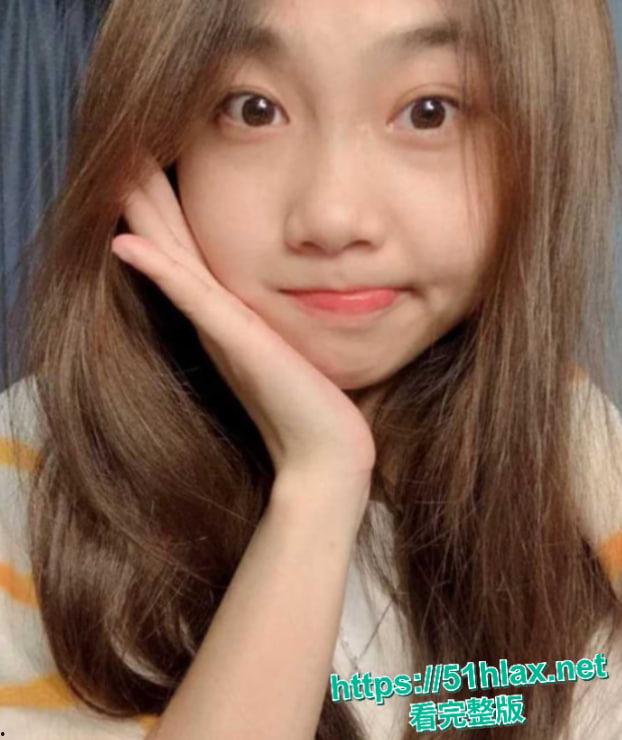 白衣天使庞丽娜反差爆表 白天尽职护士温柔下班摇身外围骚货掰腿求操！